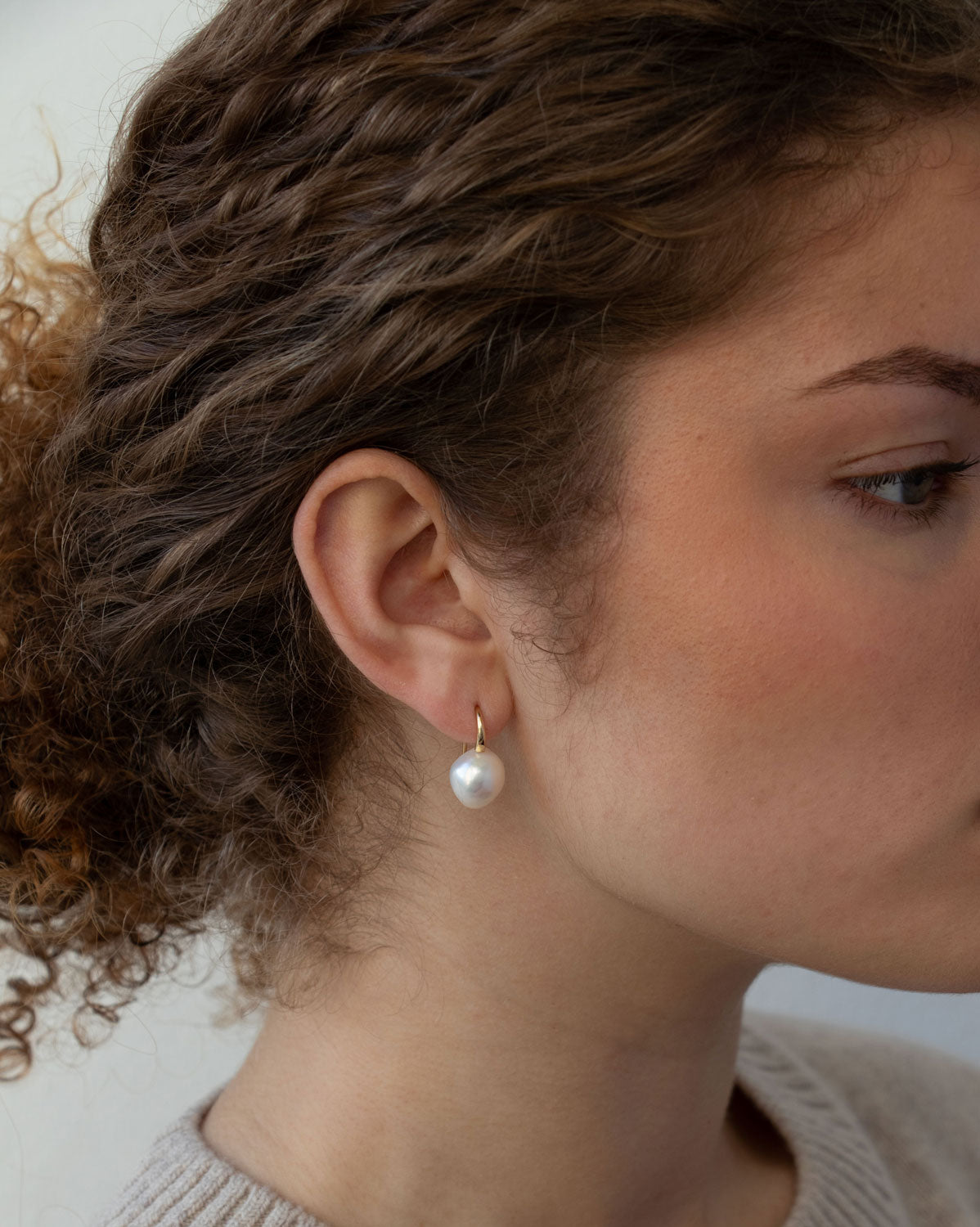 (Pair) Baroque Pearl Drop Earrings